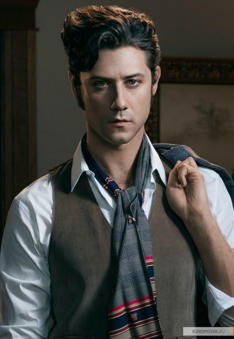 2553886_kinopoisk_ruTheMagicians2670277 (483x700, 206Kb)