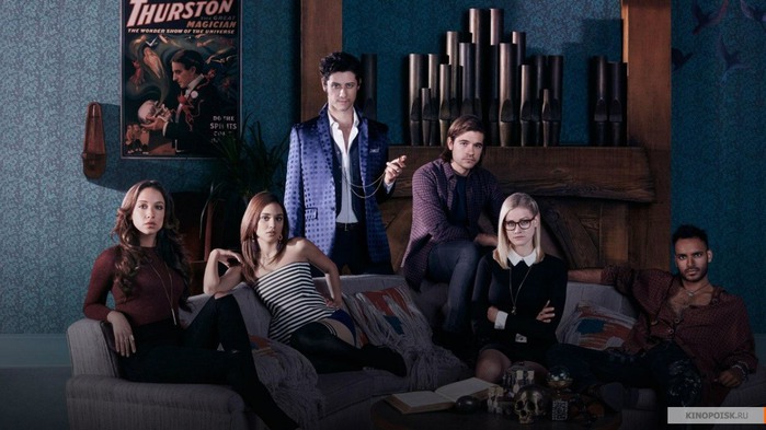 2553886_kinopoisk_ruTheMagicians2751670 (700x393, 78Kb)