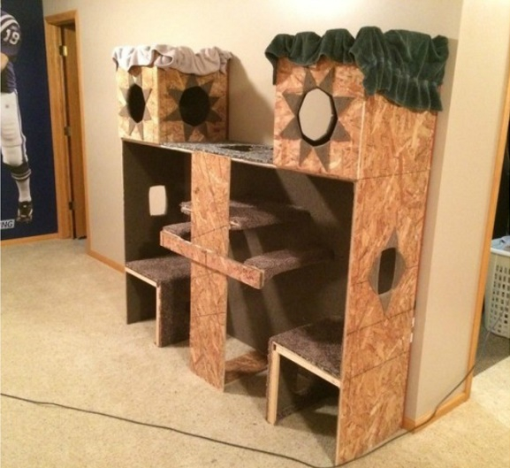 Plywood-Cat-Castle-3 (577x529, 237Kb)