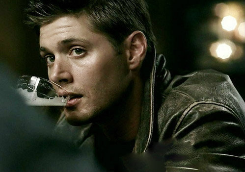 Dean-Winchester-jensen-ackles-31140495-499-351 (499x351, 40Kb)