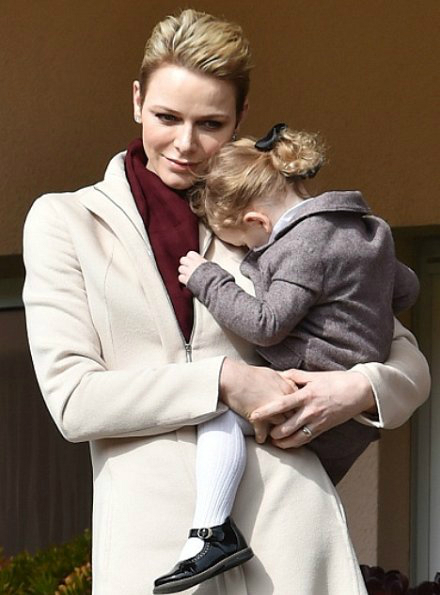 Princess-Charlene-Princess-Gabriela-2 (440x595, 147Kb)