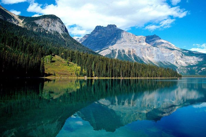 Flathead-Mountain-Lake-Wallpaper-Nature-HD-free-hd (700x466, 71Kb)