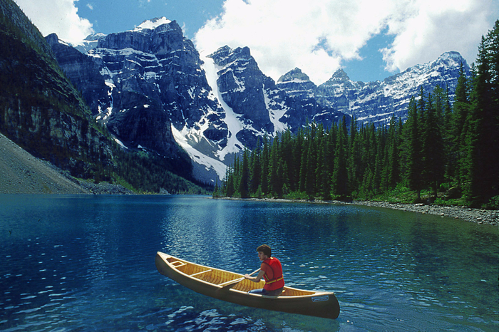 Moraine-Lake-Canada (700x466, 528Kb)