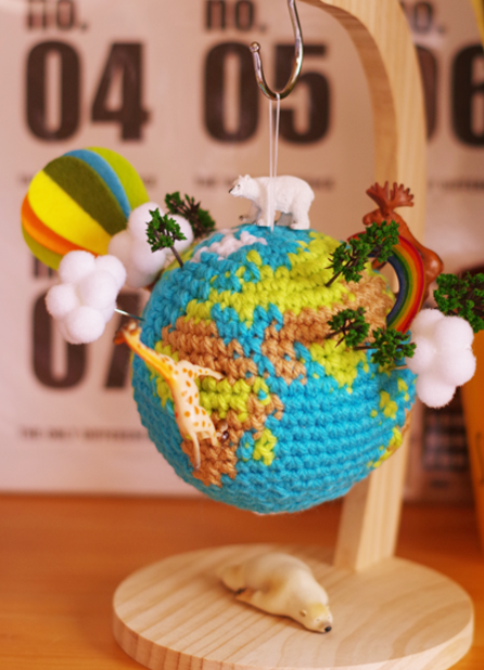 Детская игрушка «Земной шар» крючком (1) (446x618, 470Kb)