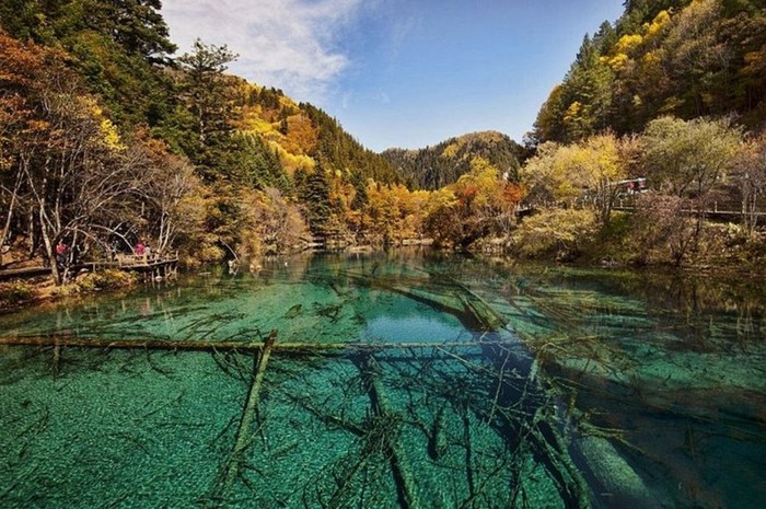 Альпийские озера и водопады долины Цзючжайгоу