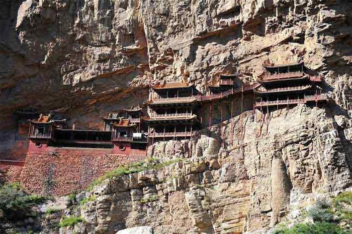 Китайский монастырь над Рекой 