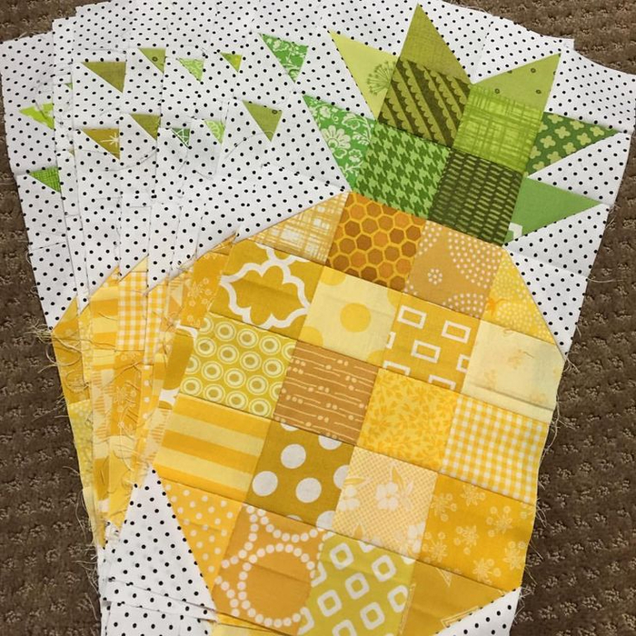 970056872e48133f0b8acf12cab7e00b--pineapple-quilt-pattern-hawaiian-quilt-patterns (700x700, 558Kb)