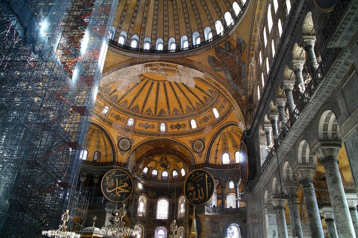 Собор Святой Софии или Айя-София в Стамбуле5 (700x466, 445Kb)