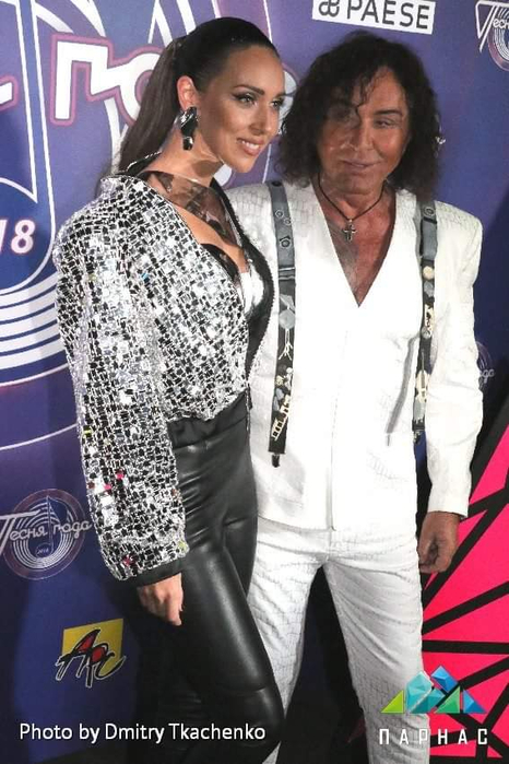 2ph1B9YupSw (466x700, 302Kb)