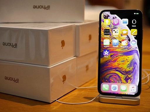 Apple-iPhone-XS-1024 (512x384, 172Kb)