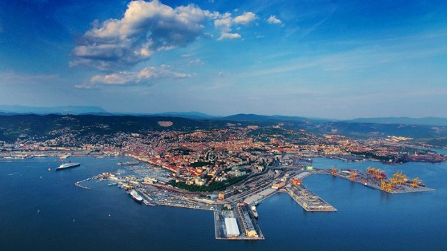 Port of Trieste ( (643x361, 194Kb)