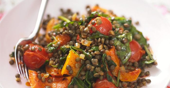 3726595_lentilpumpkinsaladwithtomatoesandspinach577070 (700x365, 41Kb)