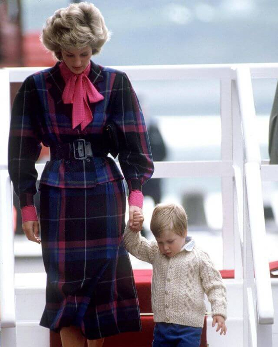 1536106869_diana-style-moments-5 (560x700, 295Kb)