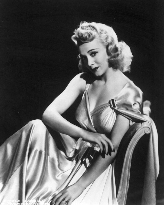 712 Carole Landis   (559x700, 196Kb)