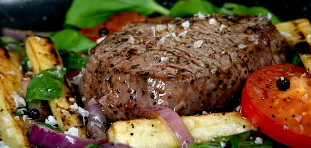 alt="Рецепт очень вкусного грузинского блюда с баклажанами и мясом"