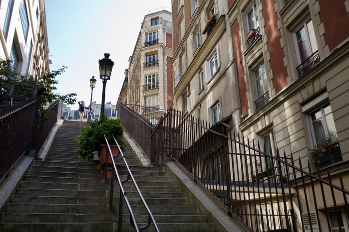 alt=" (Montmartre). . "