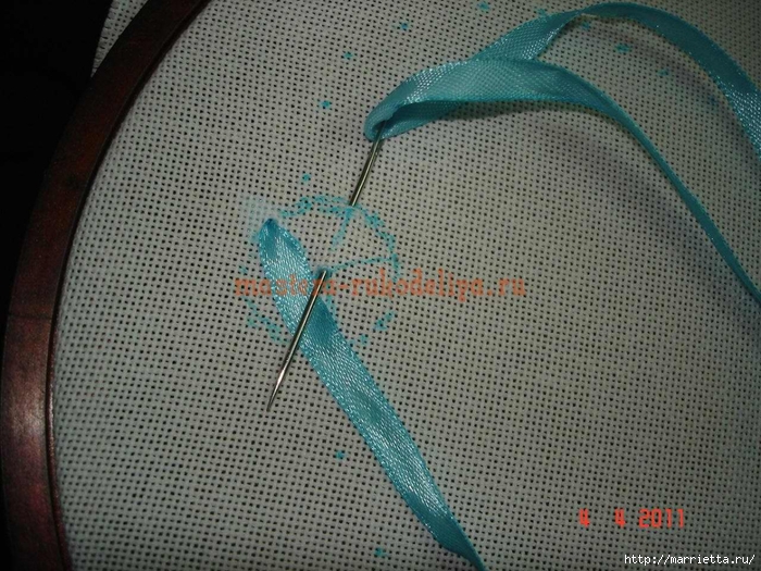 Практический урок по вышивке лентами от Ирины Лысенко (81) (700x525, 347Kb)