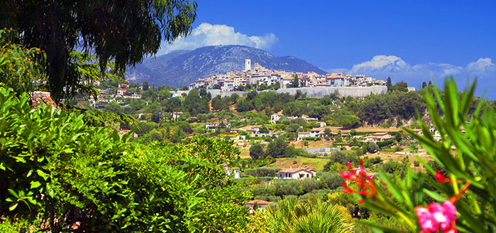 tvoyariviera.com-saint-paul-de-vence_02 (700x328, 397Kb)