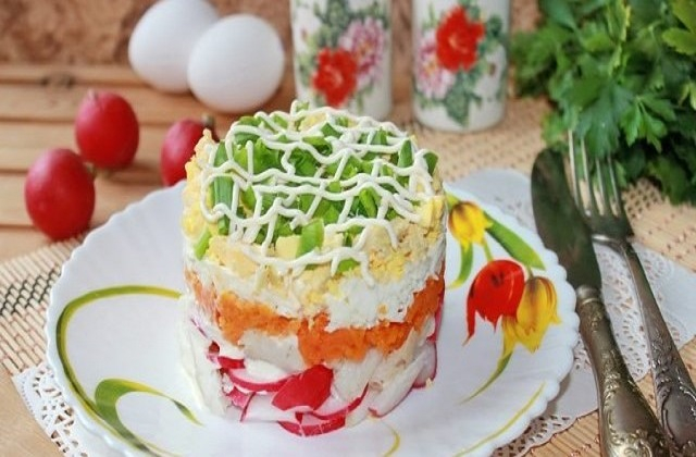 овощной салат с треской и яйцом (640x420, 244Kb)