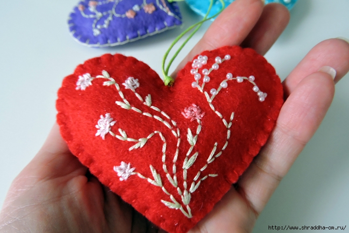 фетровые сердечки, художник Ольга Лялина, ShraddhaArt (6) (700x466, 239Kb)