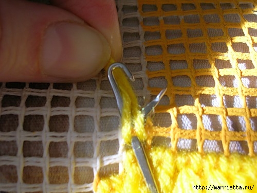 Вышивка в ковровой технике (6) (500x375, 123Kb)