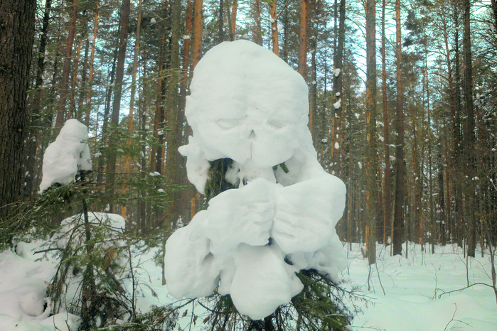 пришелец.1 (700x466, 541Kb)
