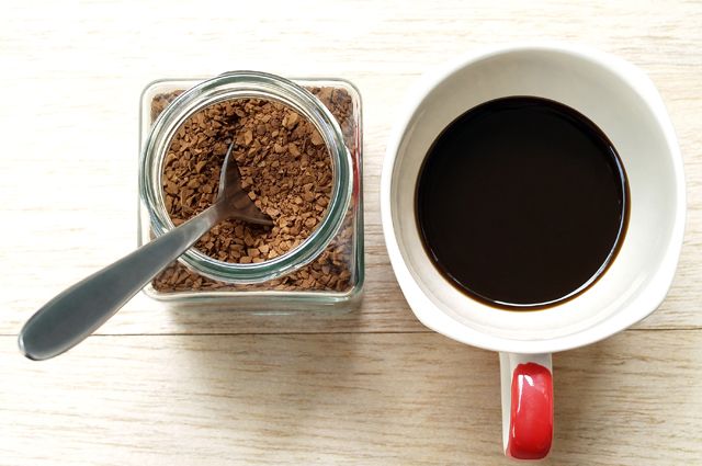 Растворимый кофе. Как делают бодрящий напиток и сколько его лучше пить