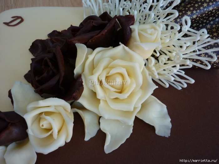 Розы из шоколадной мастики для торта (2) (700x524, 240Kb)