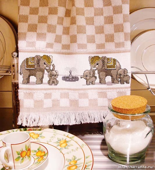 Слоны на полотенце. Вышивка крестом (1) (533x583, 219Kb)
