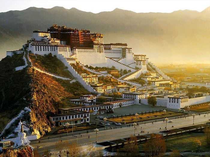 tibet_lhasa_dvorec_potala_1 (700x525, 482Kb)
