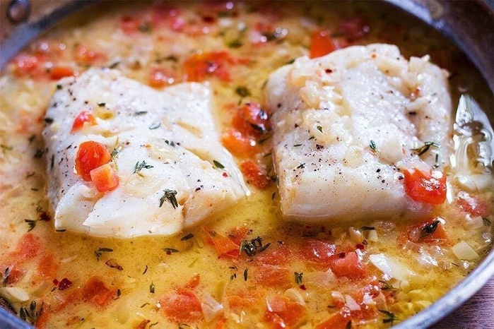 тушеная рыба с томатами по-сицилийски
