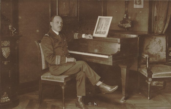 Jean_Cras,_capitaine_de_vaisseau (700x445, 48Kb)