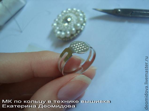Бисероплетение. Создание кольца в технике вышивка (17) (635x476, 113Kb)