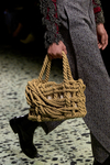  bottega-veneta-winter-2023-collection-closer-look-footwear-bags-matthieu-blazy-24 (466x700, 427Kb)