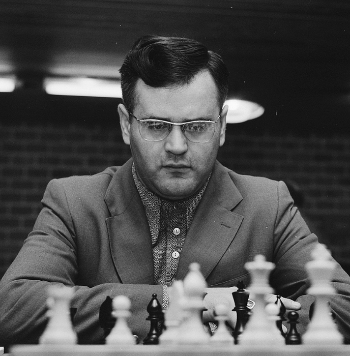 Matulović_1974 (688x700, 278Kb)