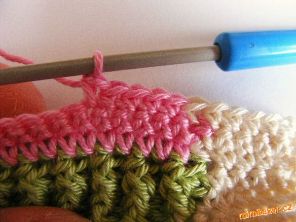 Вязание крючком. Фото МК смены цвета ниток (15) (600x450, 194Kb)