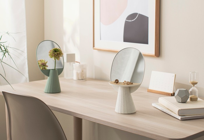 4027137_minimalist_mirror_that_can_double_the_beauty_of_flowers_and_accessories_01 (700x481, 50Kb)