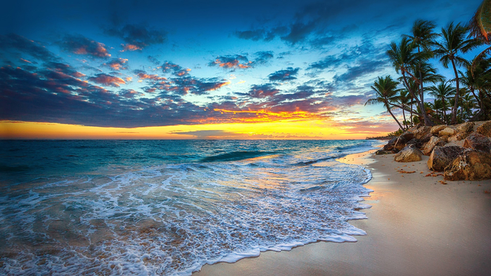 Sunrise over the beach, Punta Cana, Dominican republic (700x393, 416Kb)