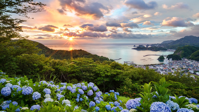 Sunset view from hydrangea hills, Matsuzaki, Shizuoka, Japan (700x393, 429Kb)
