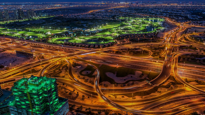 Crossroads view from the roof, The Sheikh Zayed Road, Dubai, UAE (700x393, 500Kb)