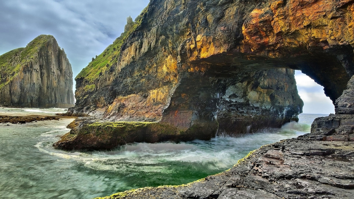 Hole in the Wall, Transkei, Eastern Cape, South Africa (700x393, 359Kb)