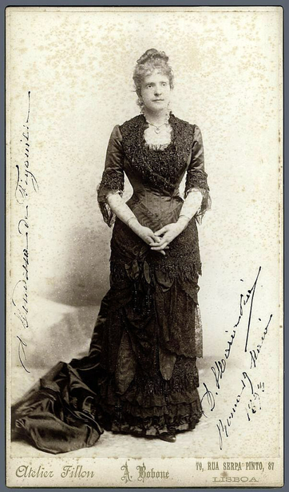 португалия Королева Португалии Мария, 1890 год (411x700, 292Kb)
