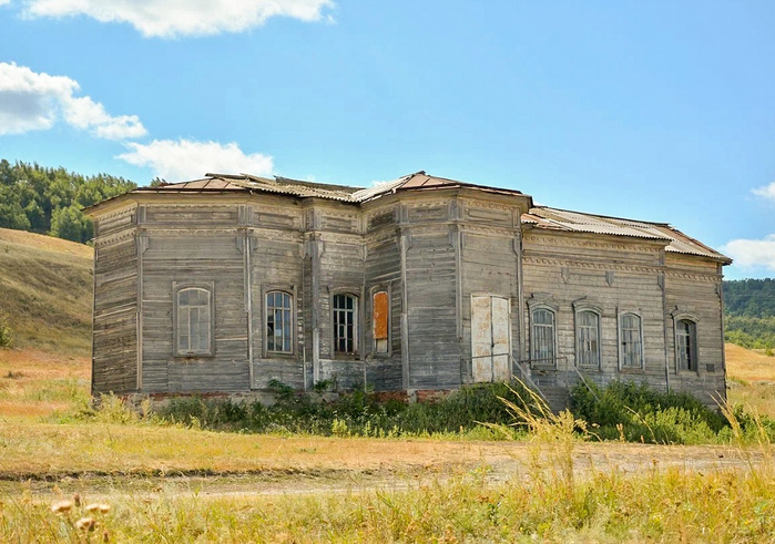 Белогорское. ц. Михаила Архангела, 1865 г. (фото 1) (700x491, 387Kb)