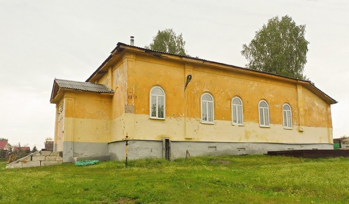 Мостовское. Церковь Александра Невского, 1871 г. (700x408, 263Kb)