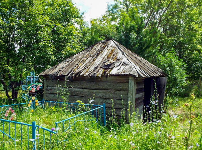 Соловцово. Часовня, н. ХХ в. (700x520, 565Kb)