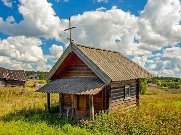 Теляково. Часовня Успения Пресвятой Богородицы, вт. пол. XIX в. (700x524, 429Kb)