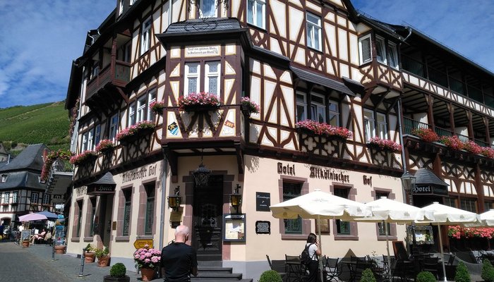 alte-haus blumen (900x600, 90Kb)