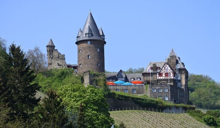 burg-stahleck1 (900x610, 67Kb)
