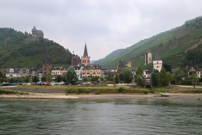 Guide+Bacharach,+Germany (900x666, 72Kb)