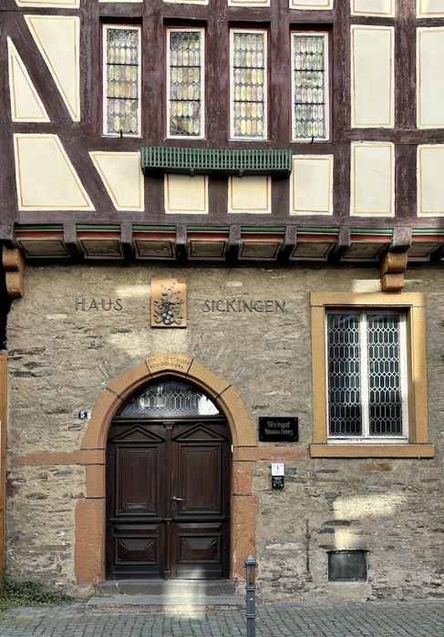 Haus Sickingen1 (445x700, 159Kb)